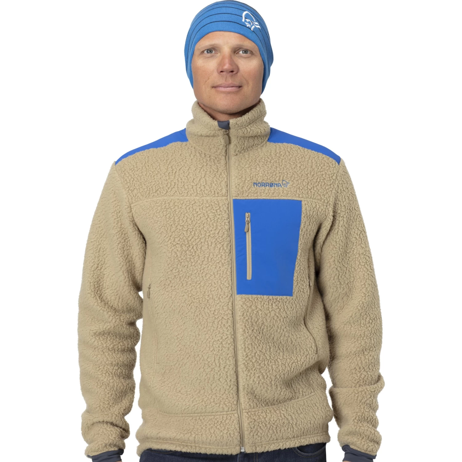 Norrona /29 Light Beanie - Campanula/Indigo Night 2 Norrona /29 Light Beanie - Campanula/Indigo Night - Image 2