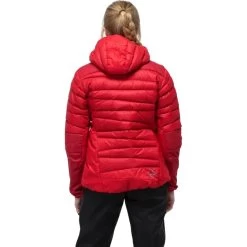 Norrona Falketind Down750 Hood Jacket Women - True Red 7 Norrona Falketind Down750 Hood Jacket Women - True Red -Norrona norrona falketind down750 hood jacket women true red 2 1460757