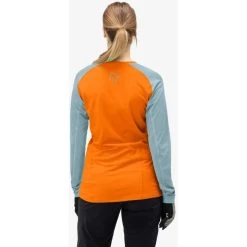 Norrona Fjørå Equaliser Lightweight Long Sleeve Shirt Women - Orange Popsicle/Tourmaline 9 Norrona Fjørå Equaliser Lightweight Long Sleeve Shirt Women - Orange Popsicle/Tourmaline -Norrona norrona fjora equaliser lightweight long sleeve shirt women orange popsicle tourmaline 5 1126768