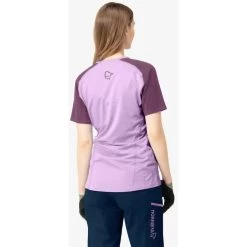 Norrona Fjørå Equaliser Lightweight T-Shirt Women - Dark Purple/Violet Tulle 9 Norrona Fjørå Equaliser Lightweight T-Shirt Women - Dark Purple/Violet Tulle -Norrona norrona fjora equaliser lightweight t shirt women dark purple violet tulle 5 1126784