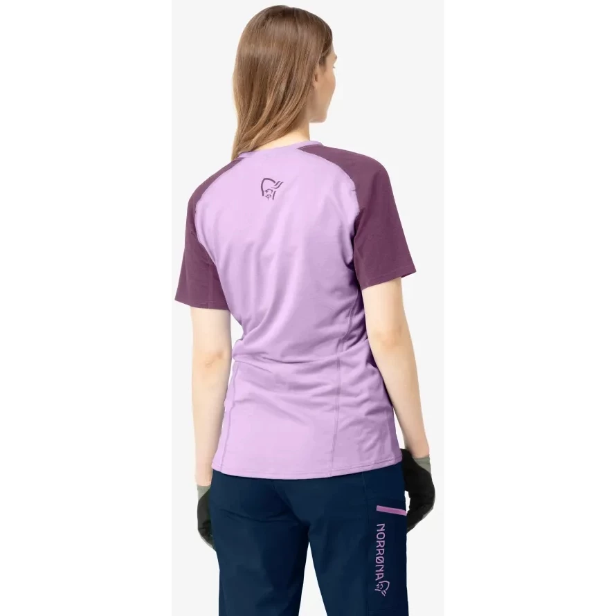 Norrona Fjørå Equaliser Lightweight T-Shirt Women - Dark Purple/Violet Tulle 5 Norrona Fjørå Equaliser Lightweight T-Shirt Women - Dark Purple/Violet Tulle - Image 5