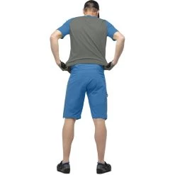 Norrona Fjørå Flex1 Mid Weight Shorts Men - Mykonos Blue -Norrona norrona fjora flex1 mid weight shorts men mykonos blue model 2 1399733