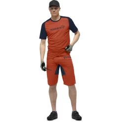 Norrona Fjørå Flex1 Mid Weight Shorts Men - Rooibos Tea/Indigo Night -Norrona norrona fjora flex1 mid weight shorts men rooibos tea indigo night model 1 1399734