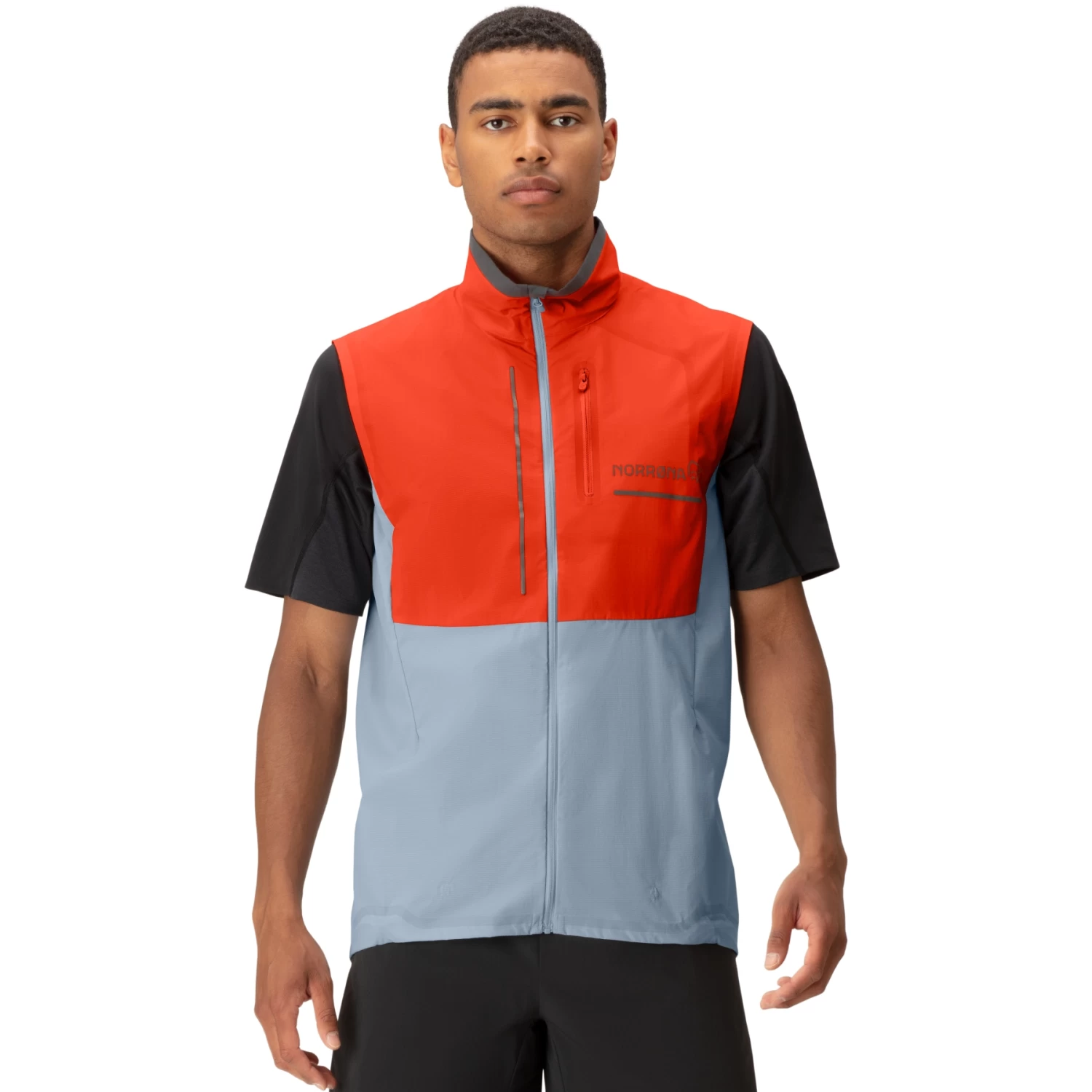 Norrona Senja Aero90 Vest Men - Arednalin/Blue Fog 1 Norrona Senja Aero90 Vest Men - Arednalin/Blue Fog