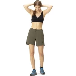 Norrona Senja Flex1 8 Inch Shorts Women - Olive Night -Norrona norrona senja flex1 8 inch shorts women olive night model 1 1399938