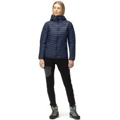 Norrona Trollveggen Superlight Down850 Hood Jacket Women - Indigo Night -Norrona norrona trollveggen superlight down850 hood jacket women indigo night 3 1258417