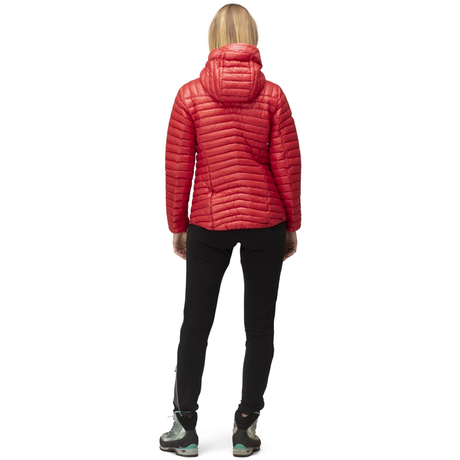 Norrona Trollveggen Superlight Down850 Hood Jacket Women - True Red 5 Norrona Trollveggen Superlight Down850 Hood Jacket Women - True Red - Image 5
