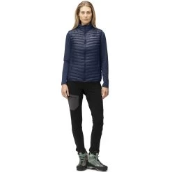 Norrona Trollveggen Superlight Down850 Vest Women - Indigo Night -Norrona norrona trollveggen superlight down850 vest women indigo night 3 1258599